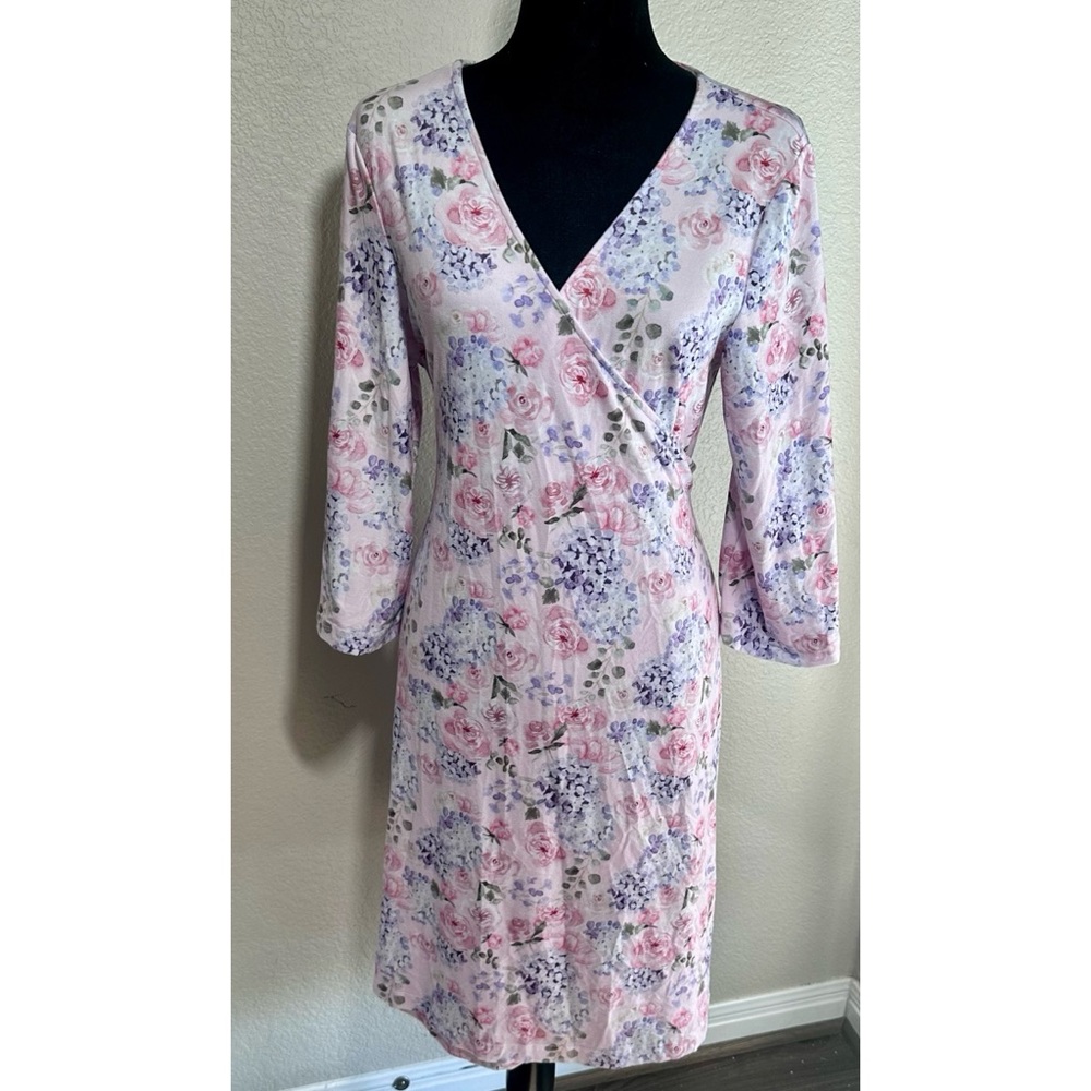 Caden Lane: Henlee’s Hydrangea Knit Maternity Robe (One Size Fits Most)